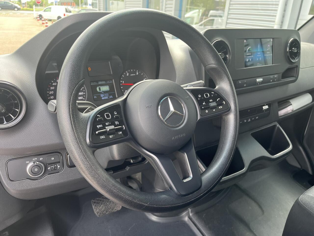 Mercedes-Benz SPRINTER 316 2.2 CDI EURO VI-D Bakwagen met laadklep 7"MBUX