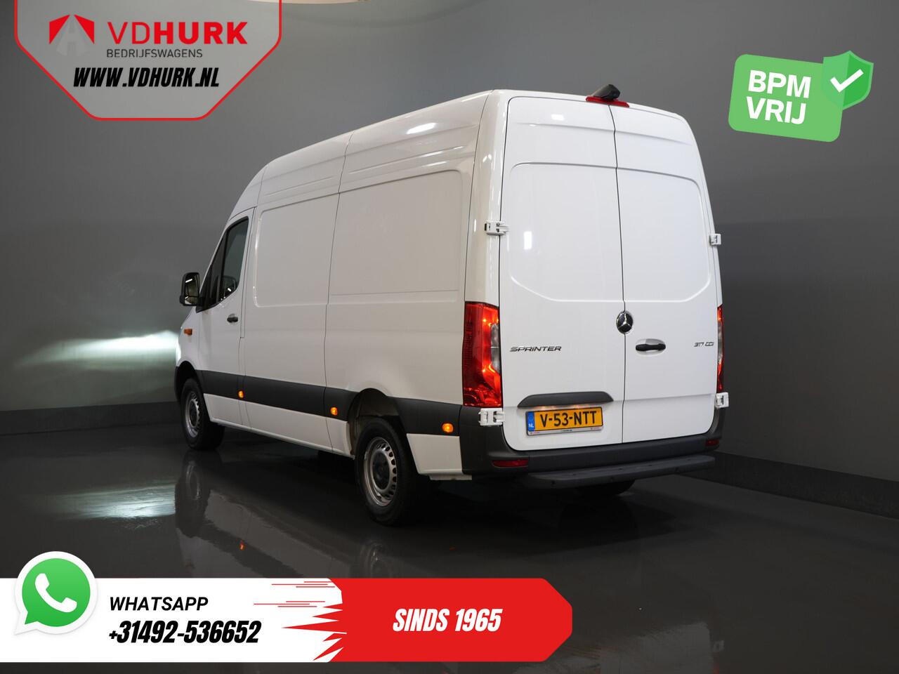 Mercedes-Benz SPRINTER 317 CDI Aut. L2H2 3.5t Trekverm./ LED/ Gev.Stoel/ 270 Gr.Deuren/ Stoelverw./ Navi/ Camera/ PDC/ Cruise/ Airco
