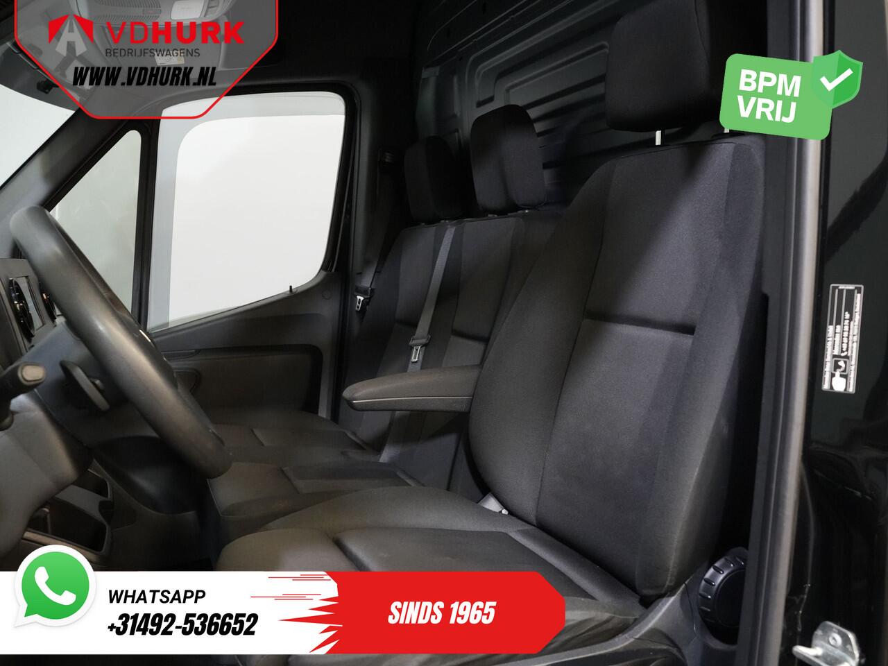 Mercedes-Benz SPRINTER 317 CDI Aut. L2H2 3.5t Trekverm./ Gev.Stoel/ Standkachel/ Carplay/ Camera/ Navi/ Cruise/ DAB/ LMV/ Sidebars/ Trekhaak