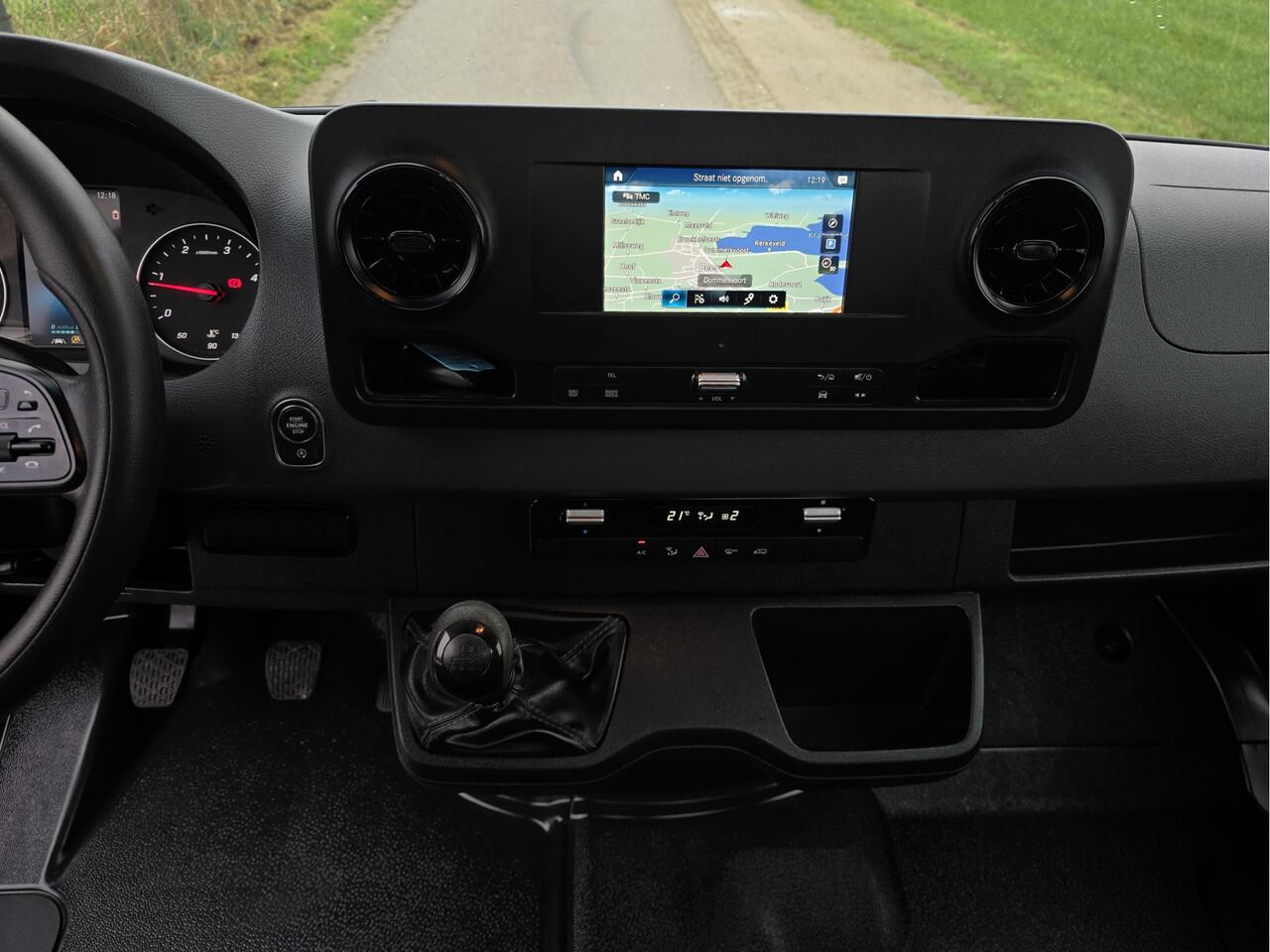 Mercedes-Benz SPRINTER 516 CDI L2 - Kieper - 160 Pk - Euro 6 - 3500 kg - Navi - Airco - Cruise Control - AppleCarplay AndroidAuto - Kipper