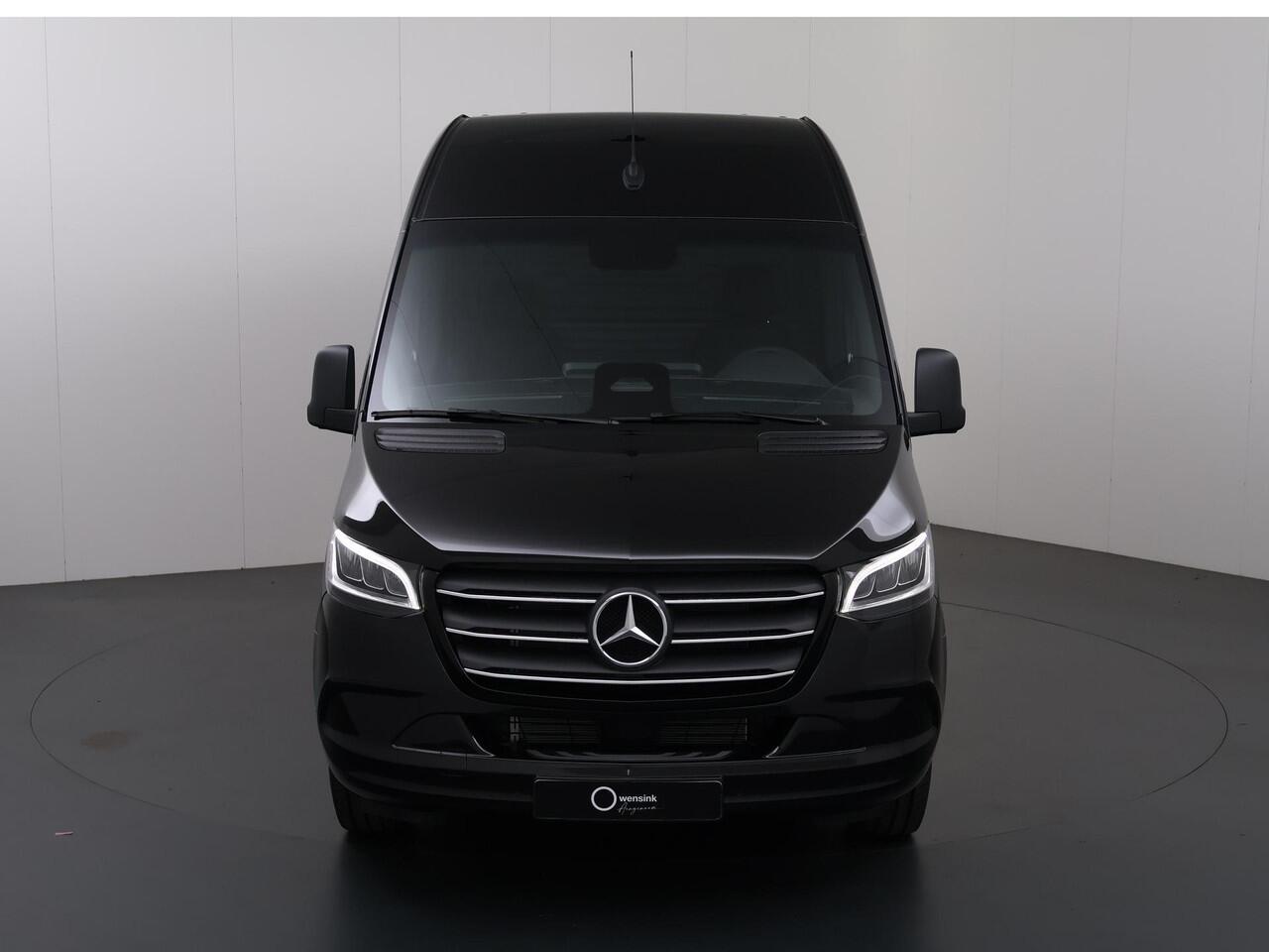Mercedes-Benz SPRINTER 317 CDI L2 H2 Select | BPM VRIJ | 3500 kg TREKKEN | Comfort Stoelen | Climate Control | Achteruitrijcamera | Airco | Cruise Control | Apple Carplay | LED Koplampen | Distronic Adaptieve Cruise Control | Voorruitverwarming | Alarm |