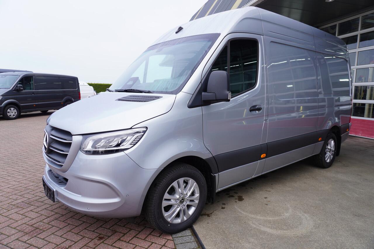 Mercedes-Benz SPRINTER 319 CDI 191PK L2H2 Select Automaat nr. V113 | Airco | Cruise | Camera | LED