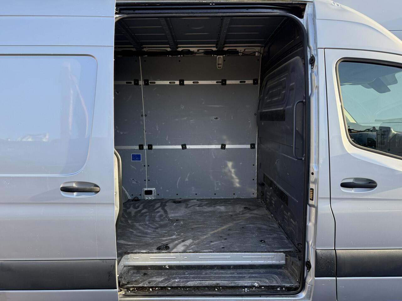 Mercedes-Benz SPRINTER 315 1.9 CDI L2H2 Climate Control Carplay Camera Parkeersensoren voor achter