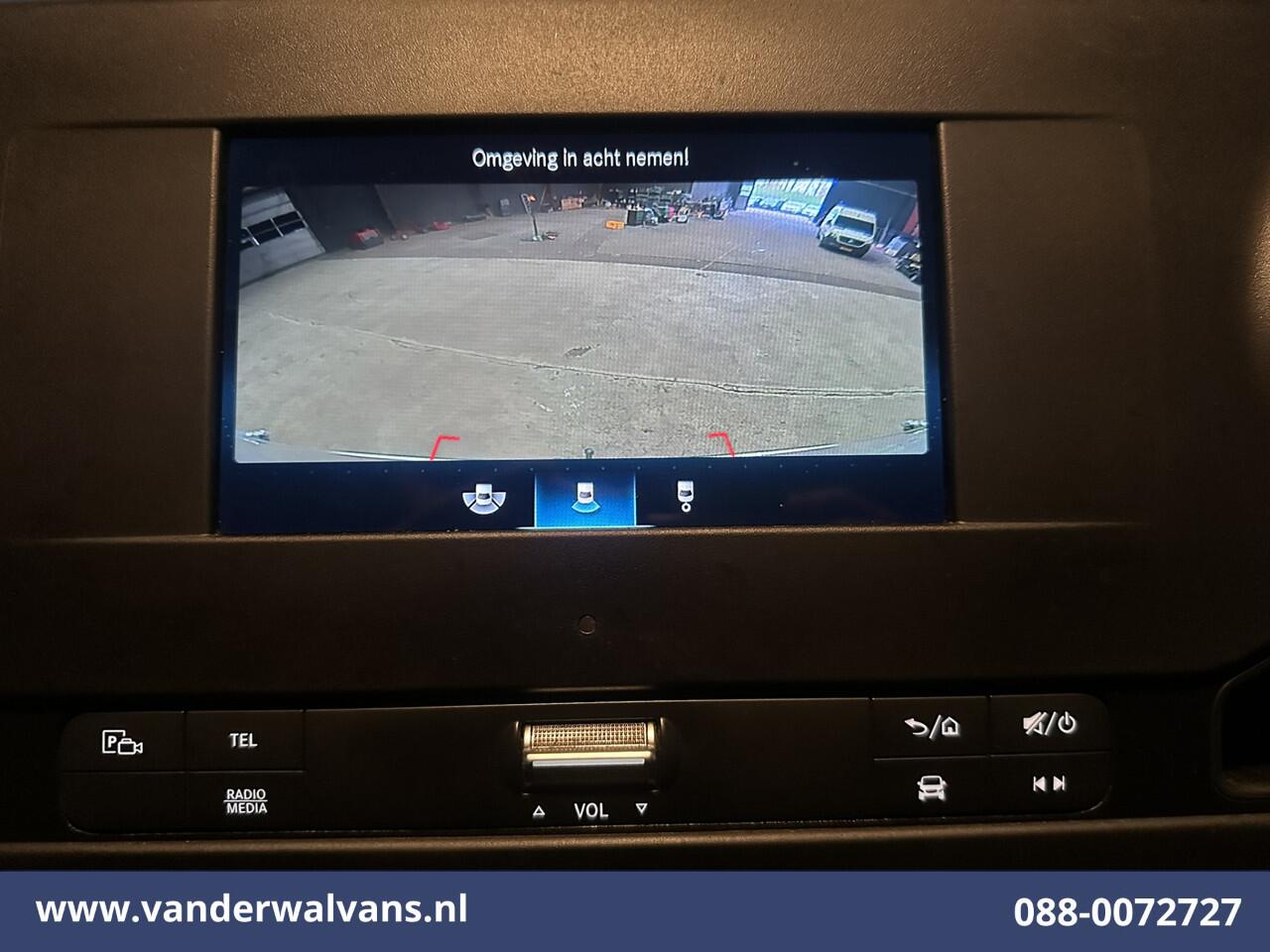 Mercedes-Benz SPRINTER 315 CDI 150pk L2H1 Euro6 Airco | Camera | Apple Carplay | Trekhaak | Chauffeursstoel Android Auto