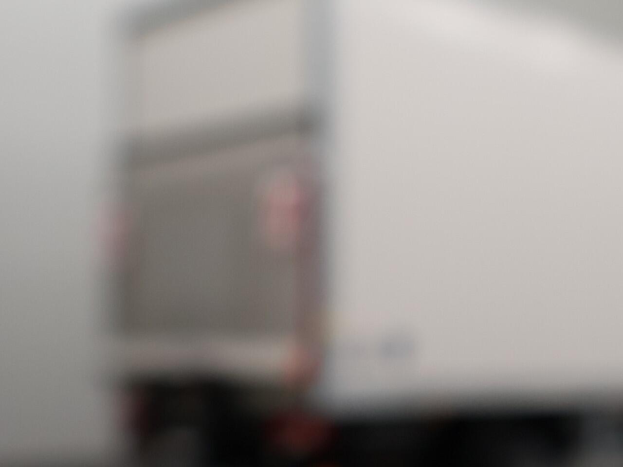 Mercedes-Benz SPRINTER 515CDI Bakwagen+Laadklep | Airco | Cruise | 3-Persoons | Dakspoiler