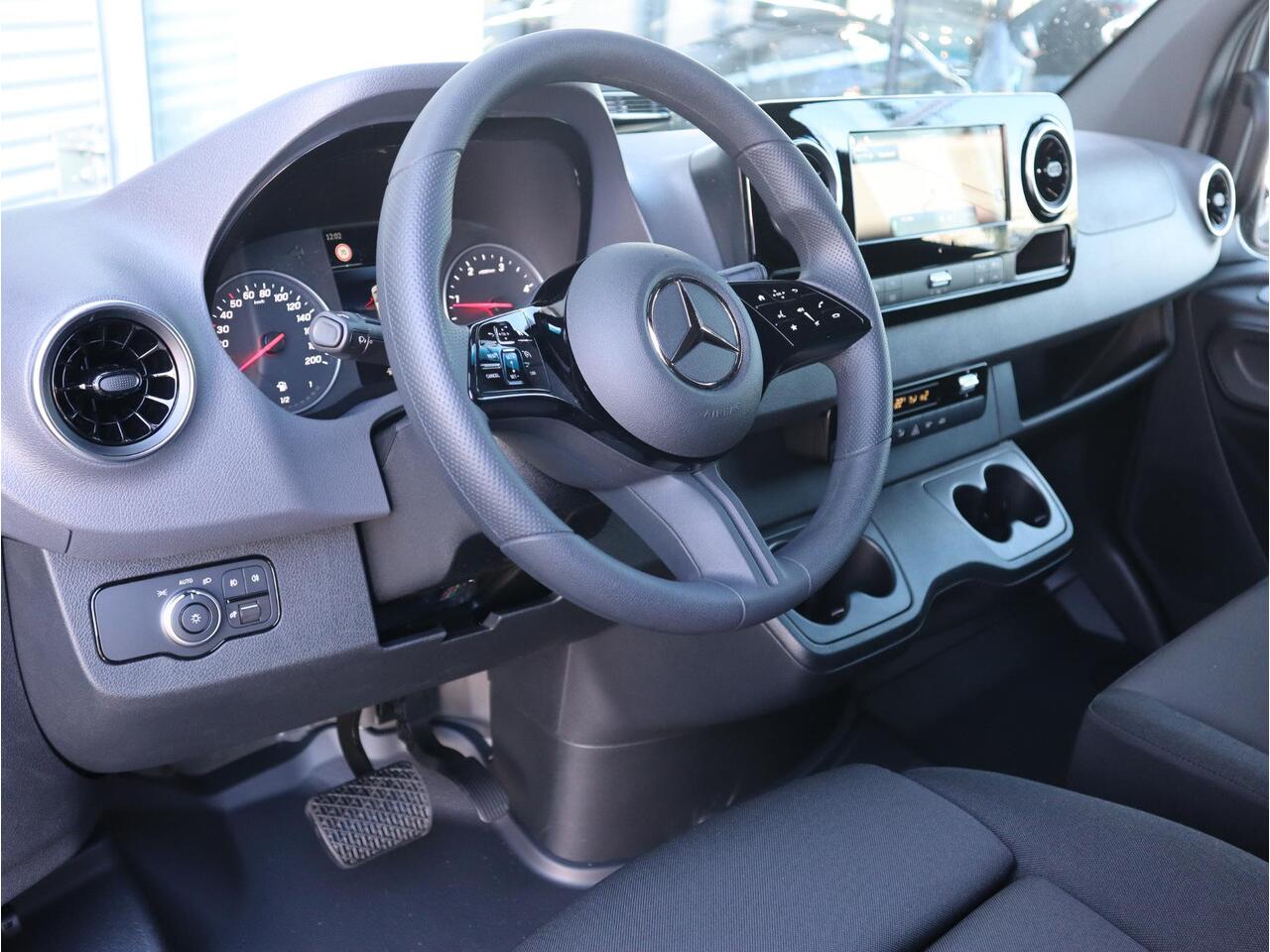 Mercedes-Benz SPRINTER 317 L2 Pro LED NAVI VOORBER. 3,5T AHW