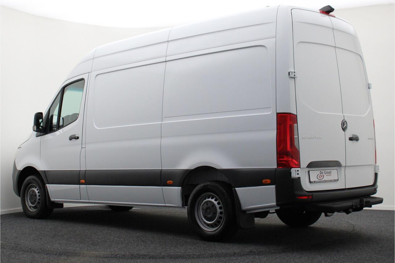 Mercedes-Benz SPRINTER 317 CDI L2H2 Airco, Cruise, Chauffeursstoel, Camera, Rijstrooksensor, Trekhaak, DAB