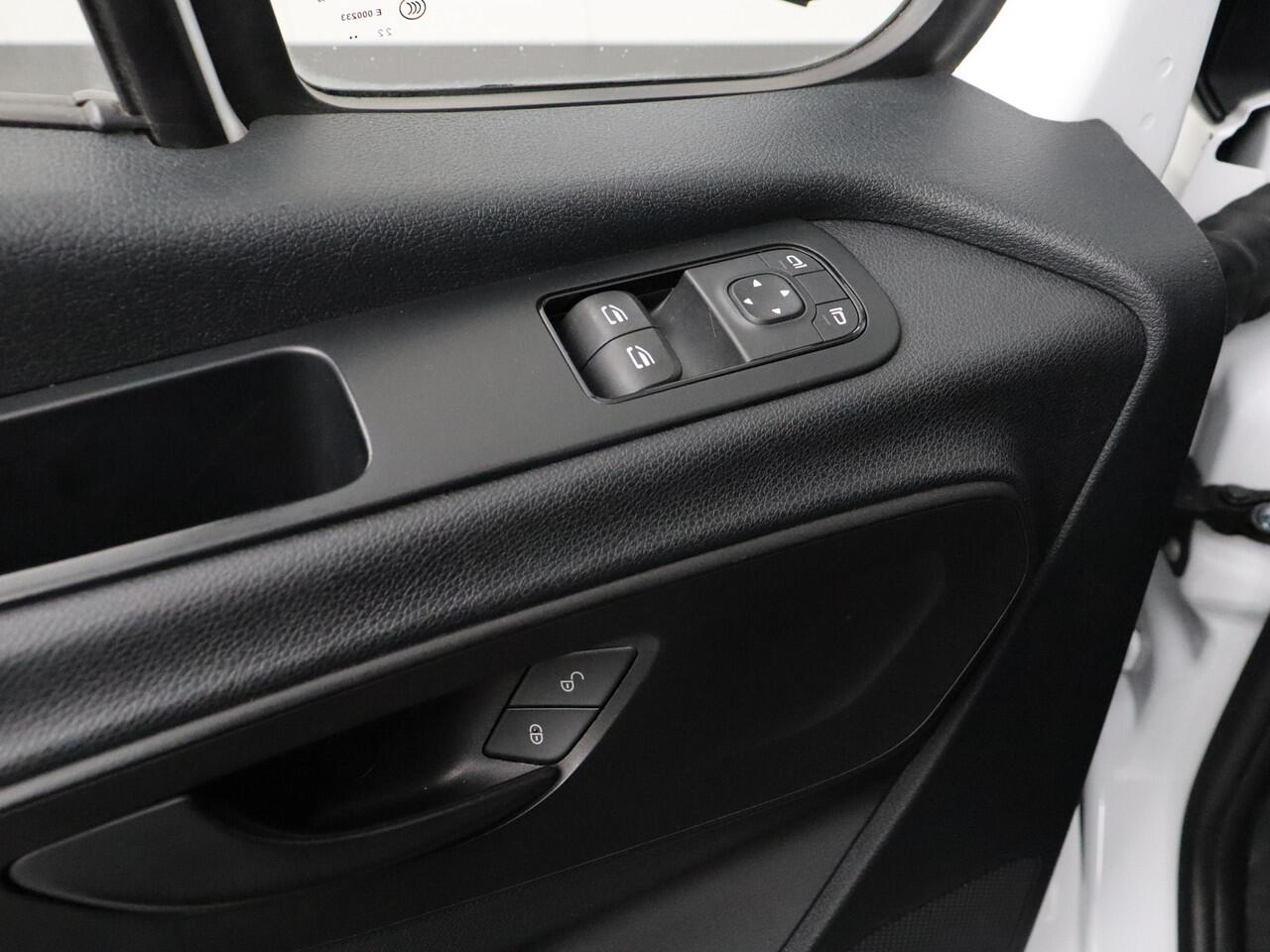 Mercedes-Benz SPRINTER 315CDI L2H2 | Multimedia Touchscreen Mbux | Camera | Airco | Cruise | Betimmering