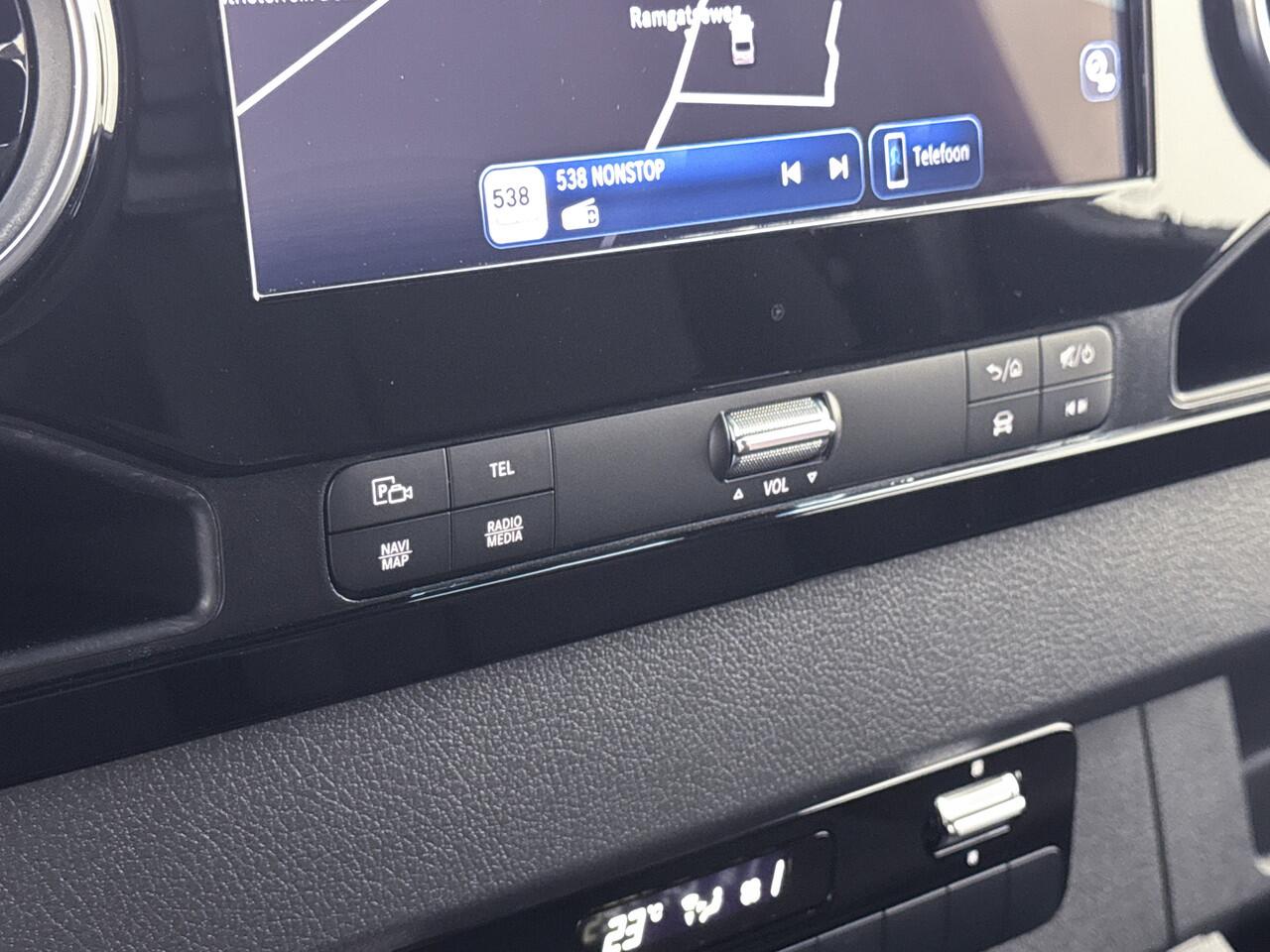 Mercedes-Benz SPRINTER 317 L3H2 Pro Led Facelift 3500 KG Navigatie Trekgewicht Camera + sensoren