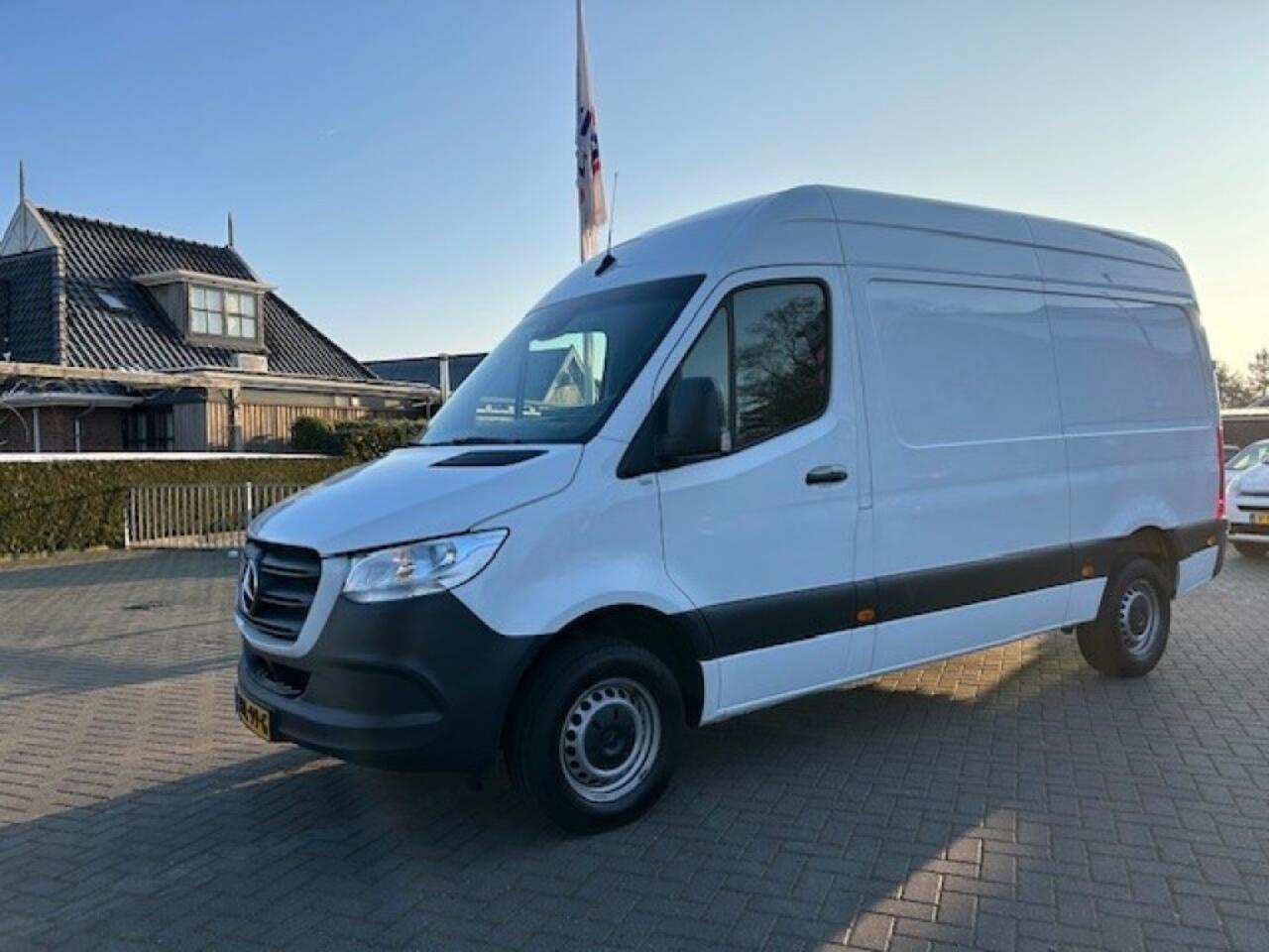Mercedes-Benz SPRINTER 315 1.9 CDI L2H2 10 KEER OP VOORRAAD