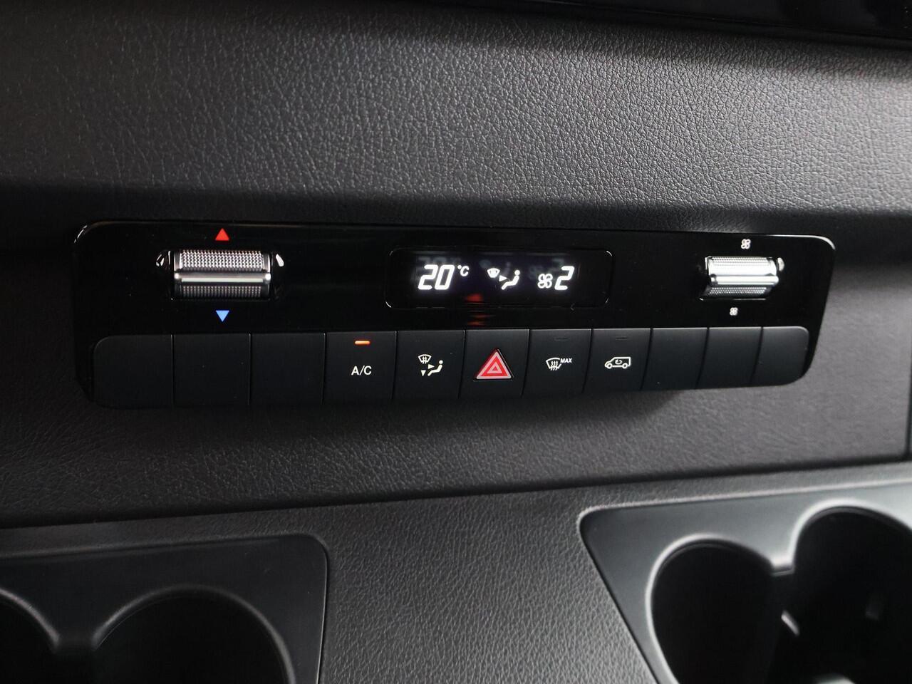 Mercedes-Benz SPRINTER 315 L3H2 RWD PRO | AUTOMAAT | GEVEERDE STOEL | CAMERA | APPLE CARPLAY