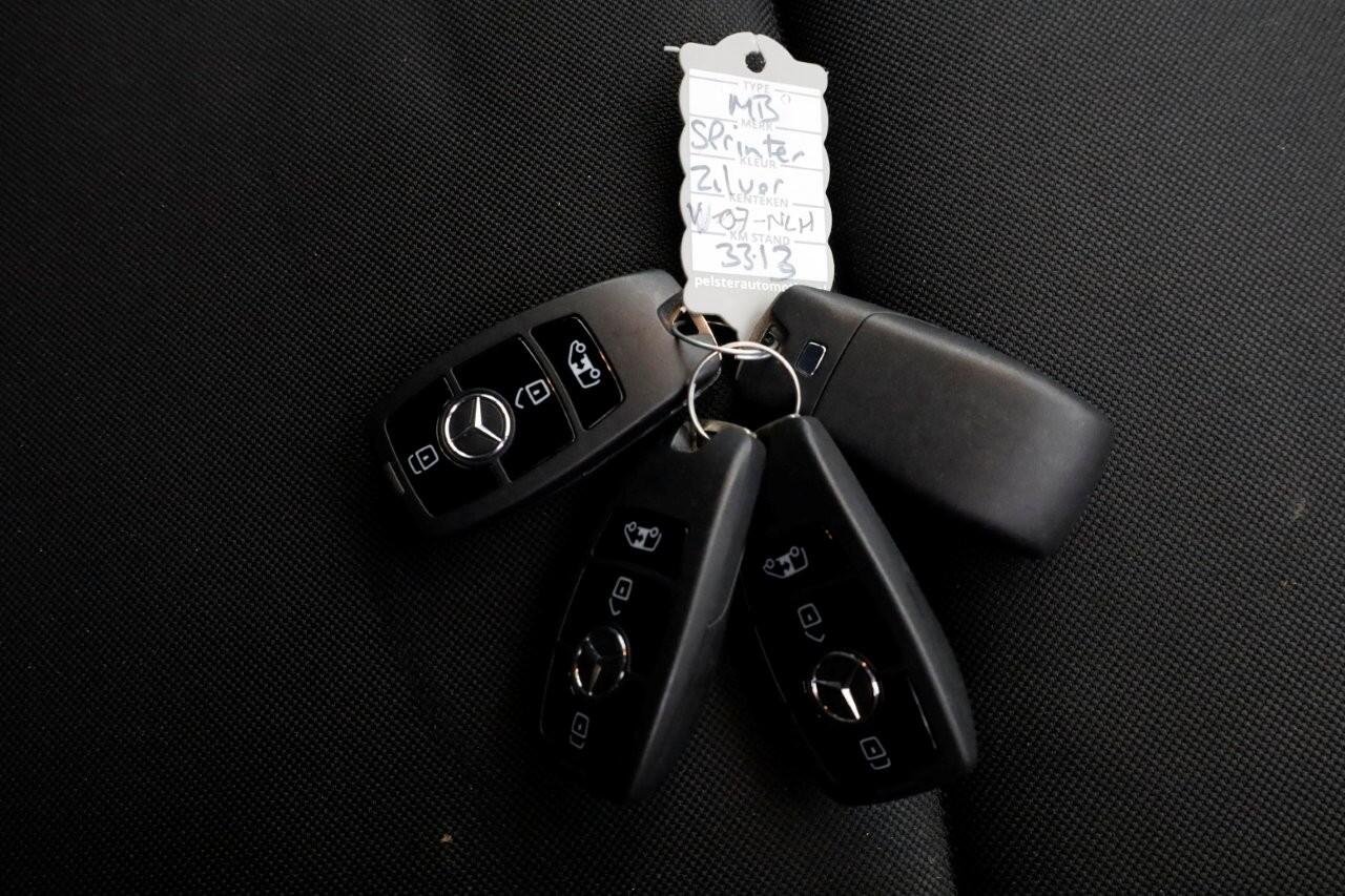 Mercedes-Benz SPRINTER 315 CDI 150pk RWD 9G Automaat L2H2 Airco/Camera/CarPlay 08-2021