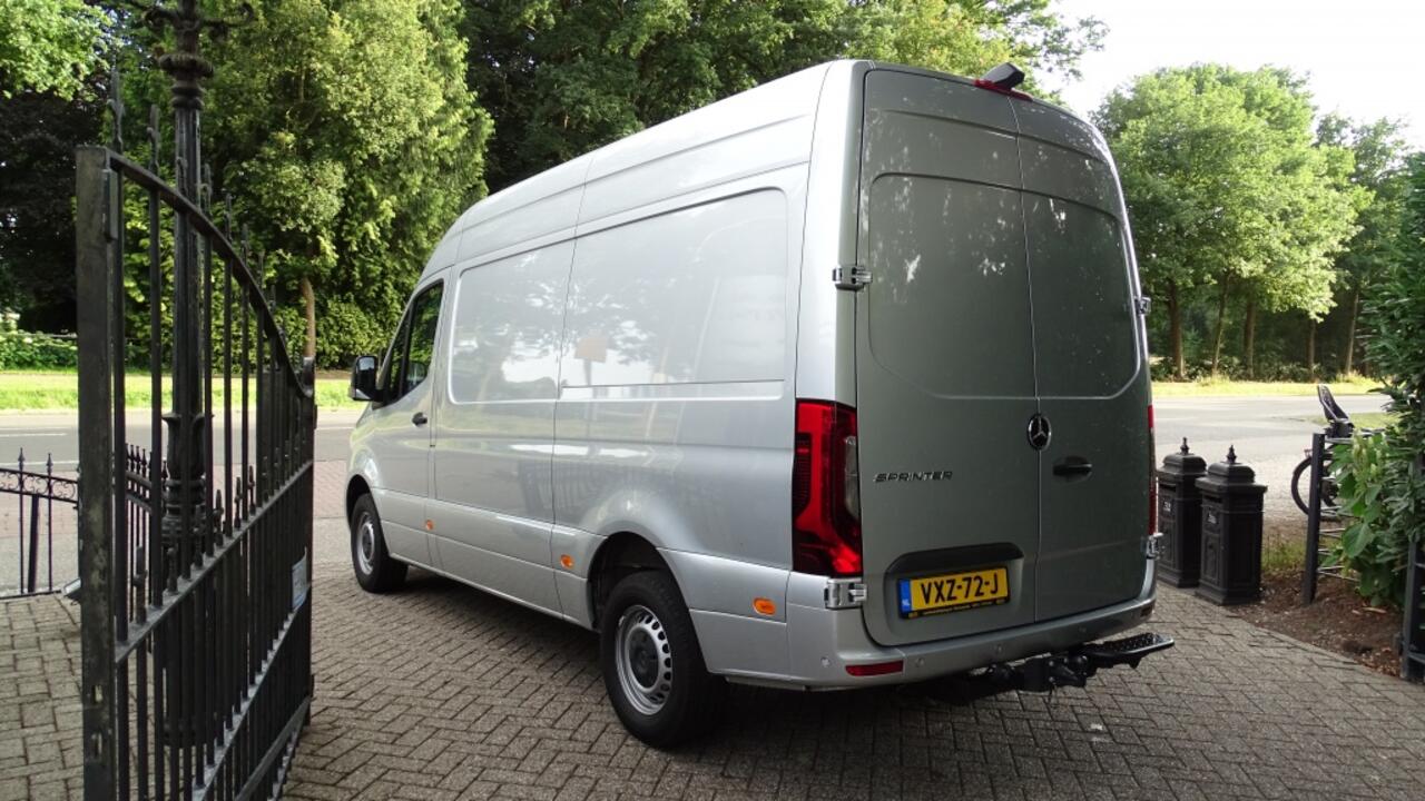 Mercedes-Benz SPRINTER 319 1.9 CDI L2H2 VOL OPTIES 1e eig