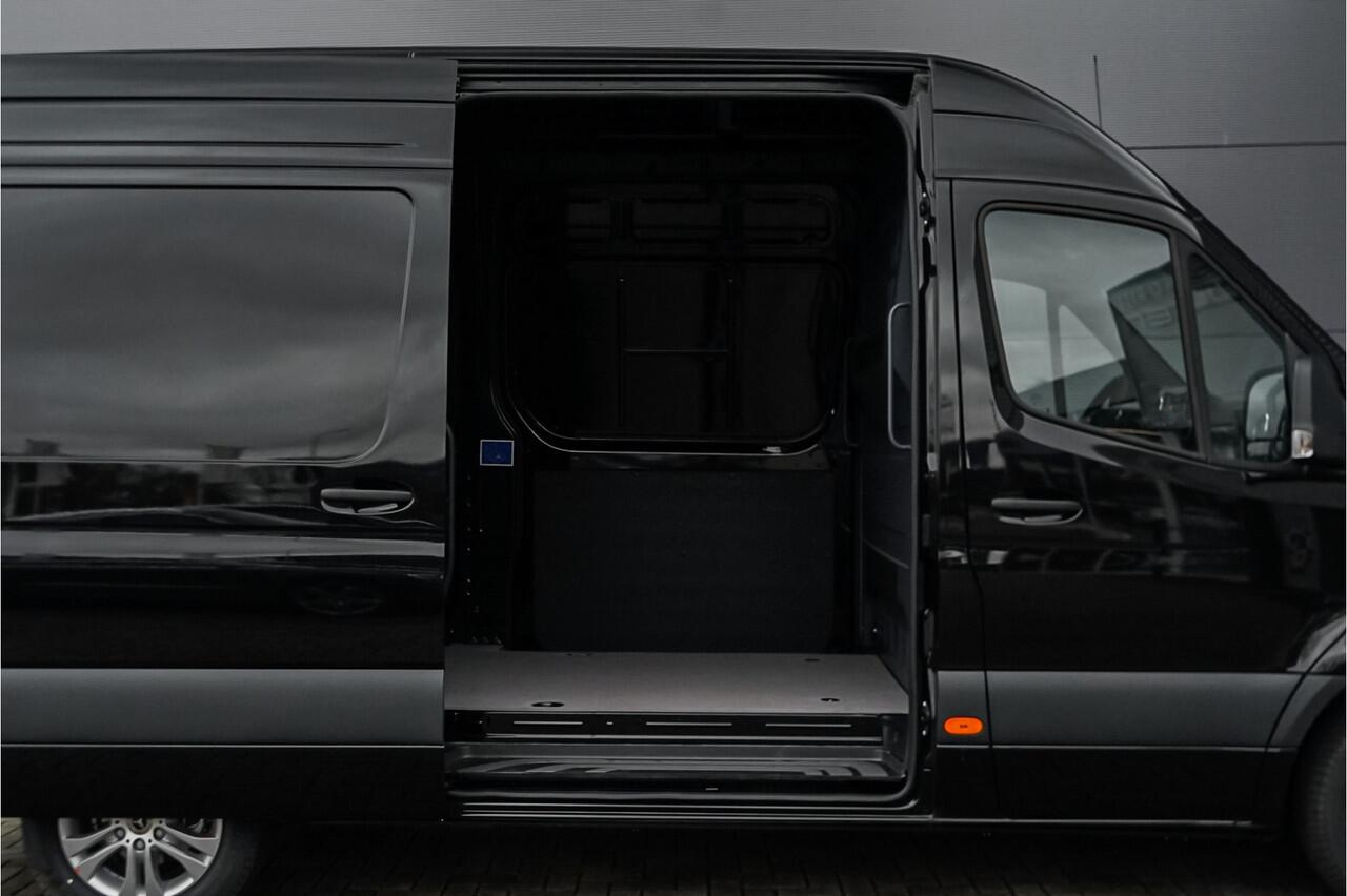 Mercedes-Benz SPRINTER 319 1.9 CDI L2H2 RWD 2x Schuifdeur Distronic Camera Navi Trekhaak 3.5T