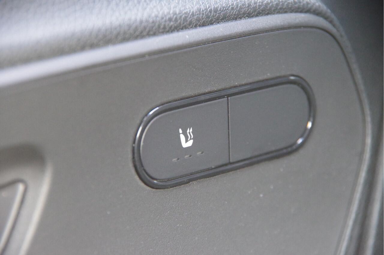 Mercedes-Benz SPRINTER 319 3.0 CDI V6 L2H2 AUT. LED, 360CAMERA, ADAPT. CRUISE, MBUX10'', TREKHAAK, STANDKACHEL, STOELVERWARMING, CLIMA