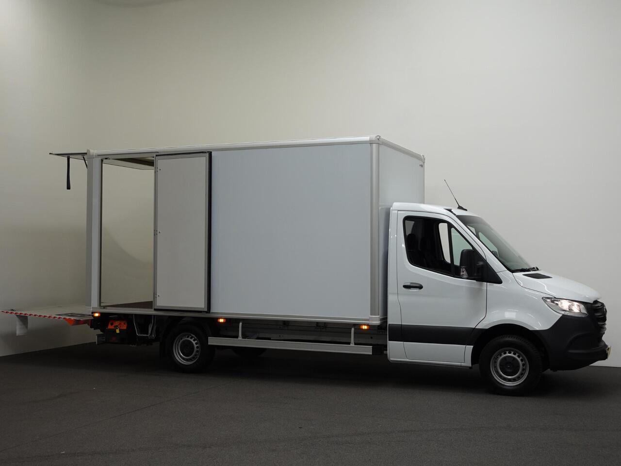 Mercedes-Benz SPRINTER 315 1.9 CDI Bakwagen Meubelbak Laadklep Navi| Airco|Cruise Control| Comfort stoelen|