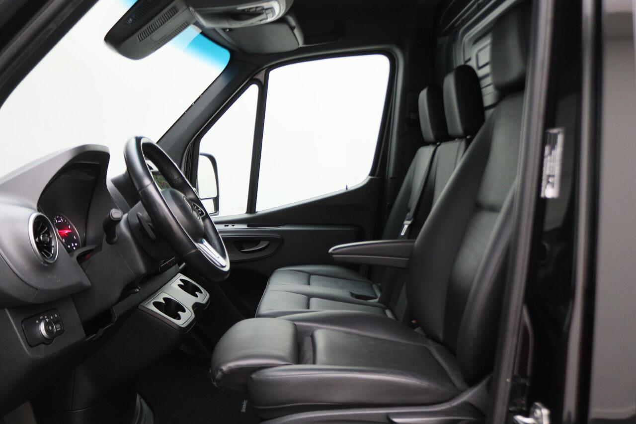 Mercedes-Benz SPRINTER 315 CDI Automaat L2H2 FWD Leer, Apple Carplay, Camera, Cruise, LED, Imperiaal, Trekhaak, 16''