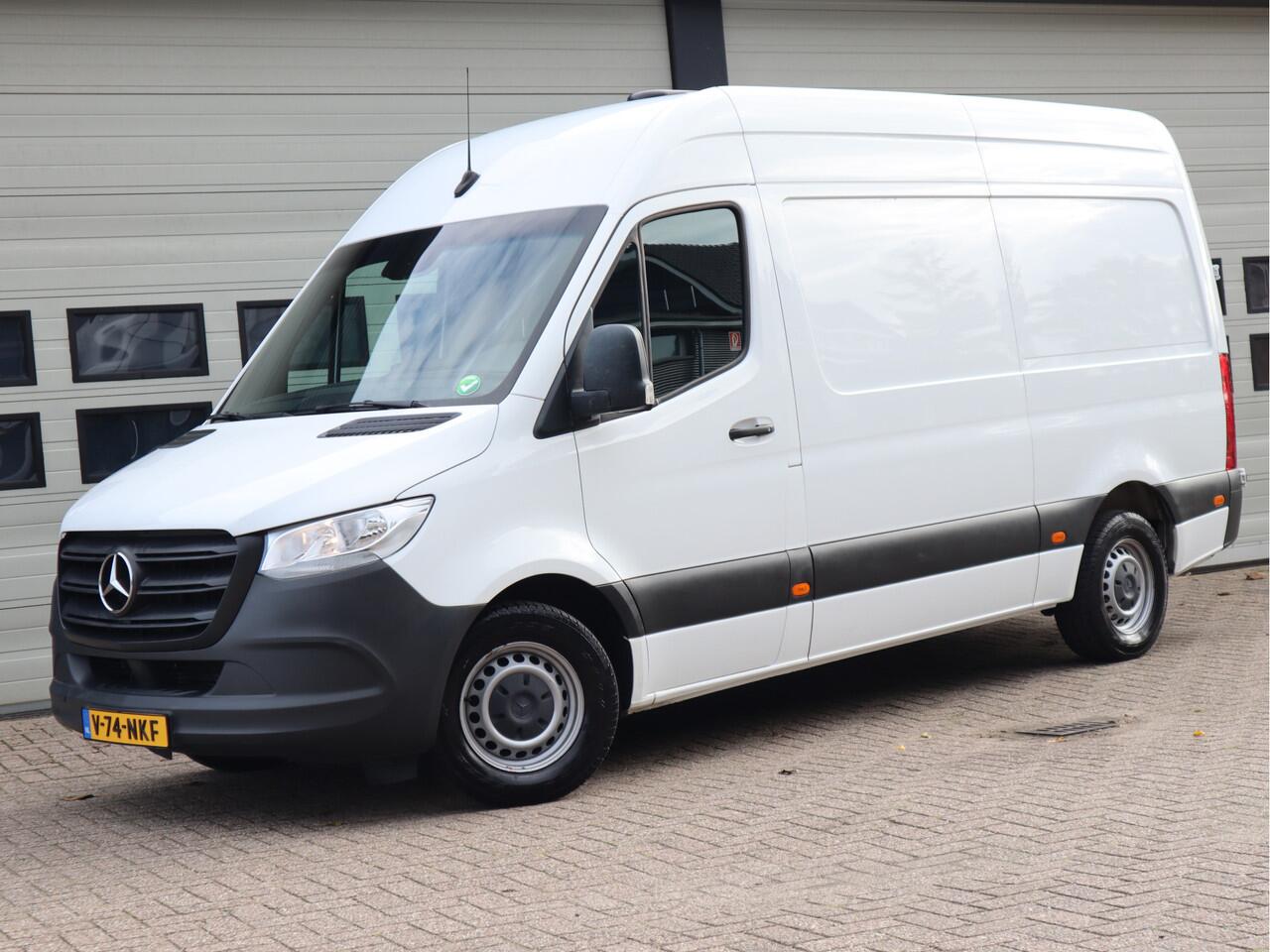 Mercedes-Benz SPRINTER 319 CDI 3.0 V6 Automaat L2H2 RWD - BW Inrichting - 3,5t KG Trekhaak - Standkachel