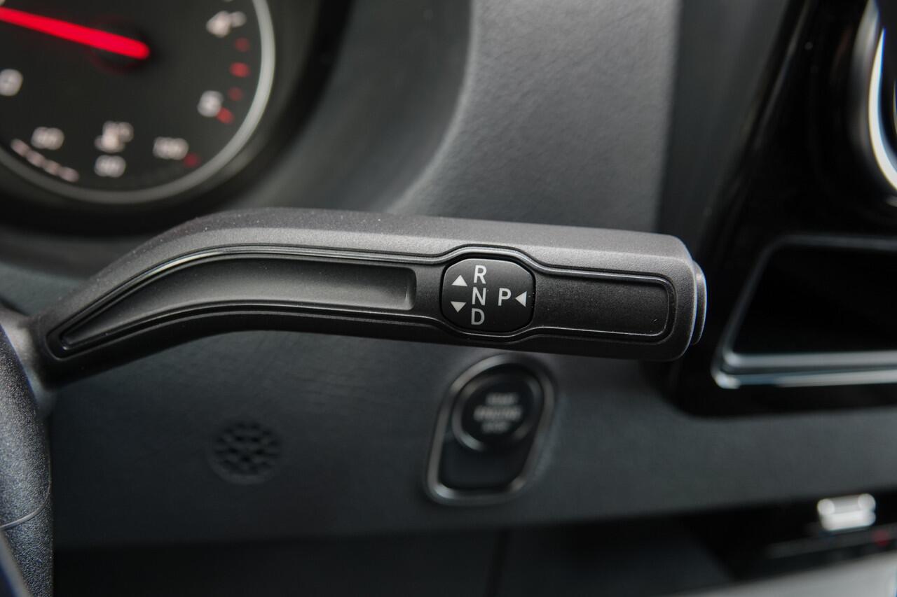 Mercedes-Benz SPRINTER 4x4 319Cdi 190Pk 9G-tronic | L2H1 | 2x Schuifdeur | 4WD | AWD | Bullbar | Treeplanken | 18'' All Terrain | Tenoriet Grijs