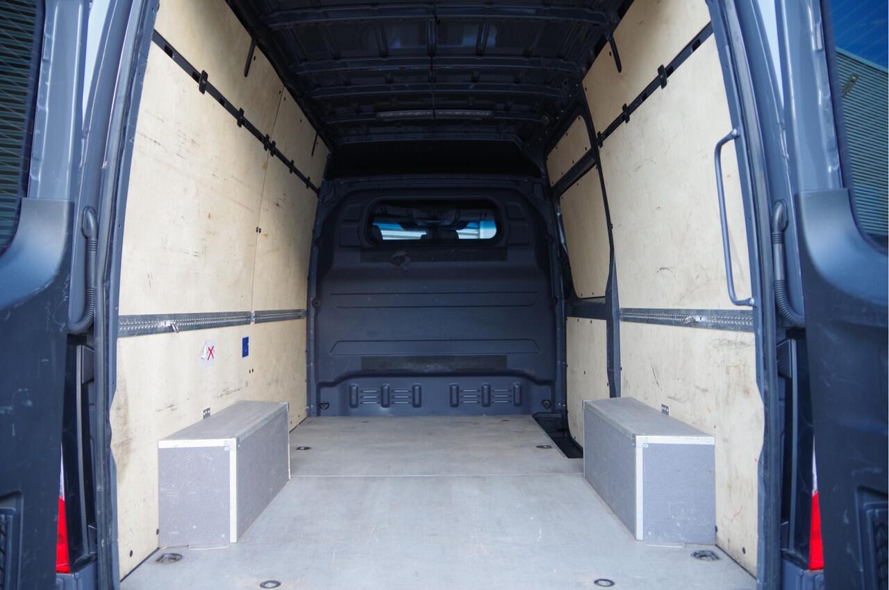 Mercedes-Benz SPRINTER 316 2.2 CDI L2H2 AUT. LED, TREKHAAK, STANDKACHEL, STOELVERWARMING, CAMERA, CRUISE, GEVEERDE STOEL