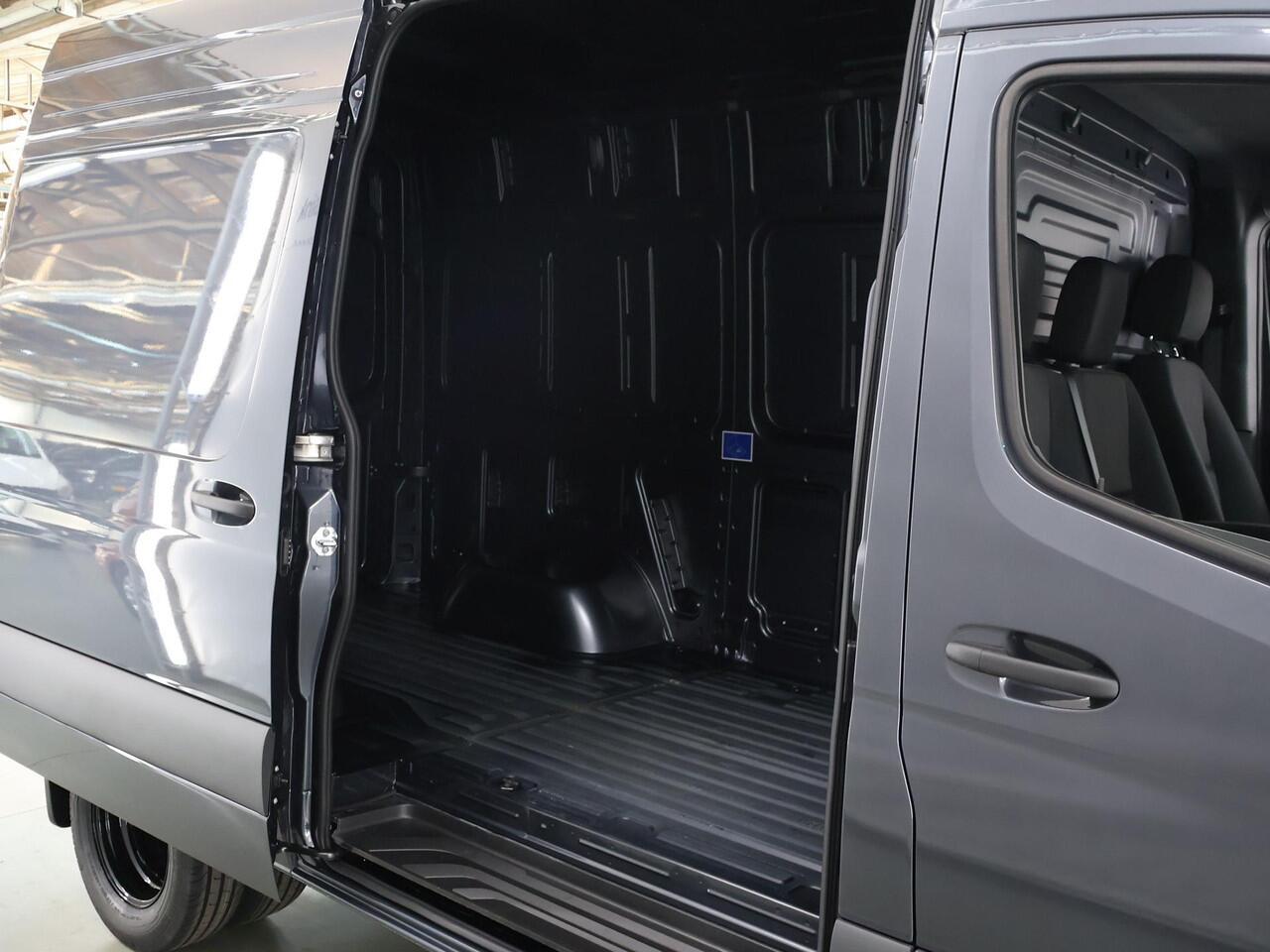 Mercedes-Benz SPRINTER 519 CDI L2 H2 Select | 5.0 T | 5000 GVW | N2 | Tachograaf | Smartphone integratie pakket | Distronic | Winterpakket |