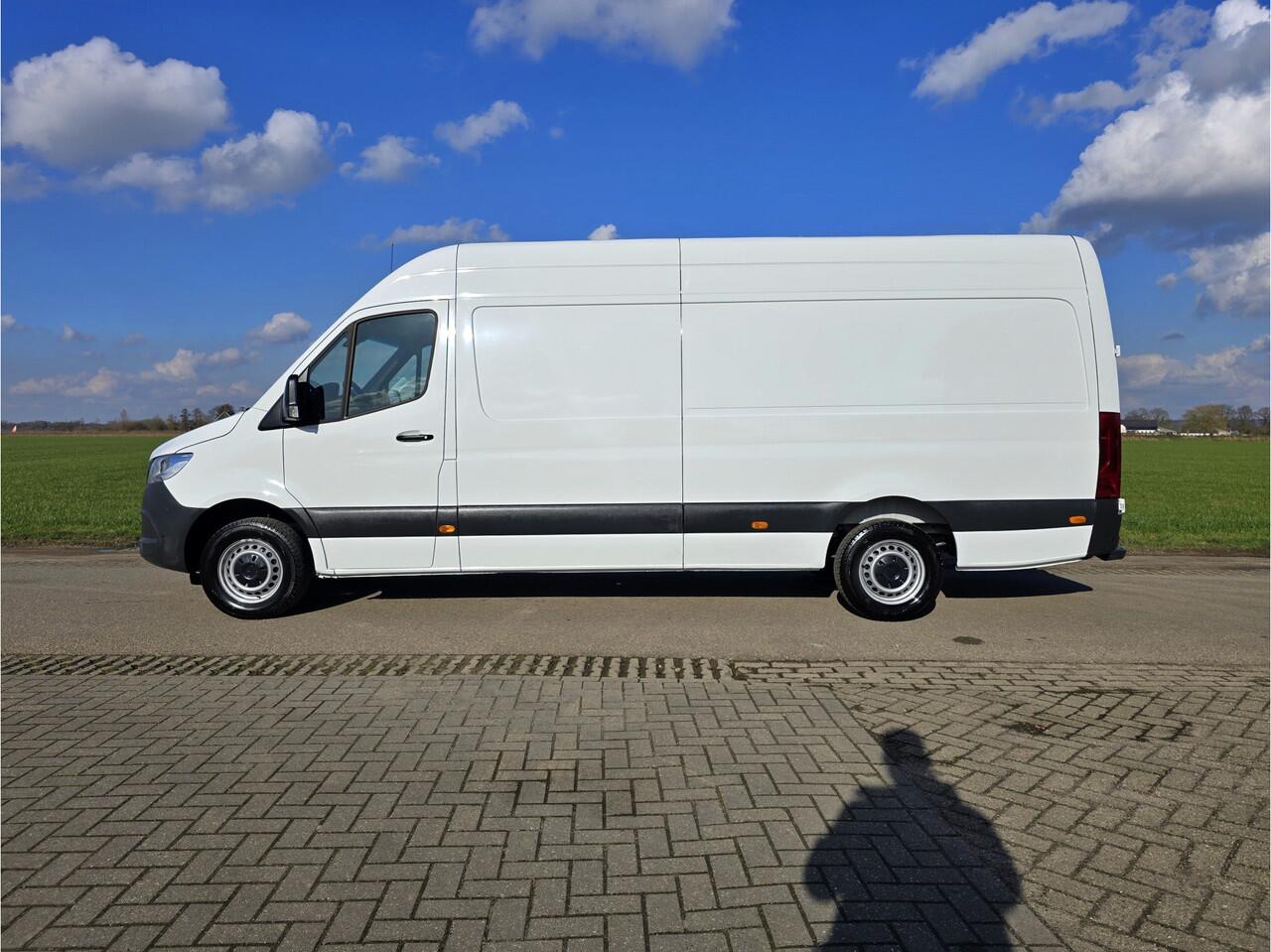 Mercedes-Benz SPRINTER 317 1.9 CDI L3 H2 RWD - 170 Pk - Euro 6 - Camera - StoelVerwarming - MBUX