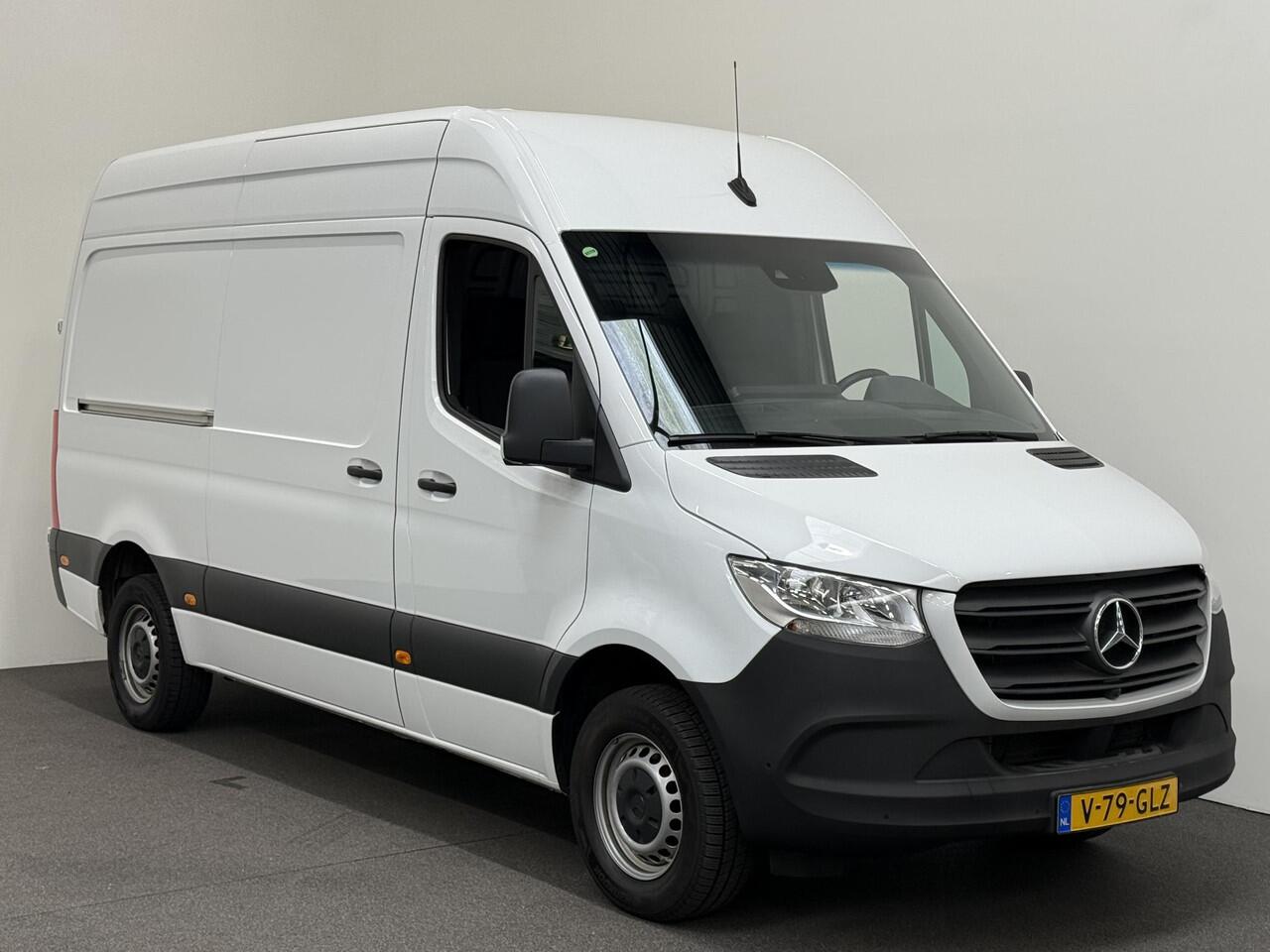 Mercedes-Benz SPRINTER 315 1.9 CDI L2H2 Automaat Airco Trekhaak Camera Navigatie