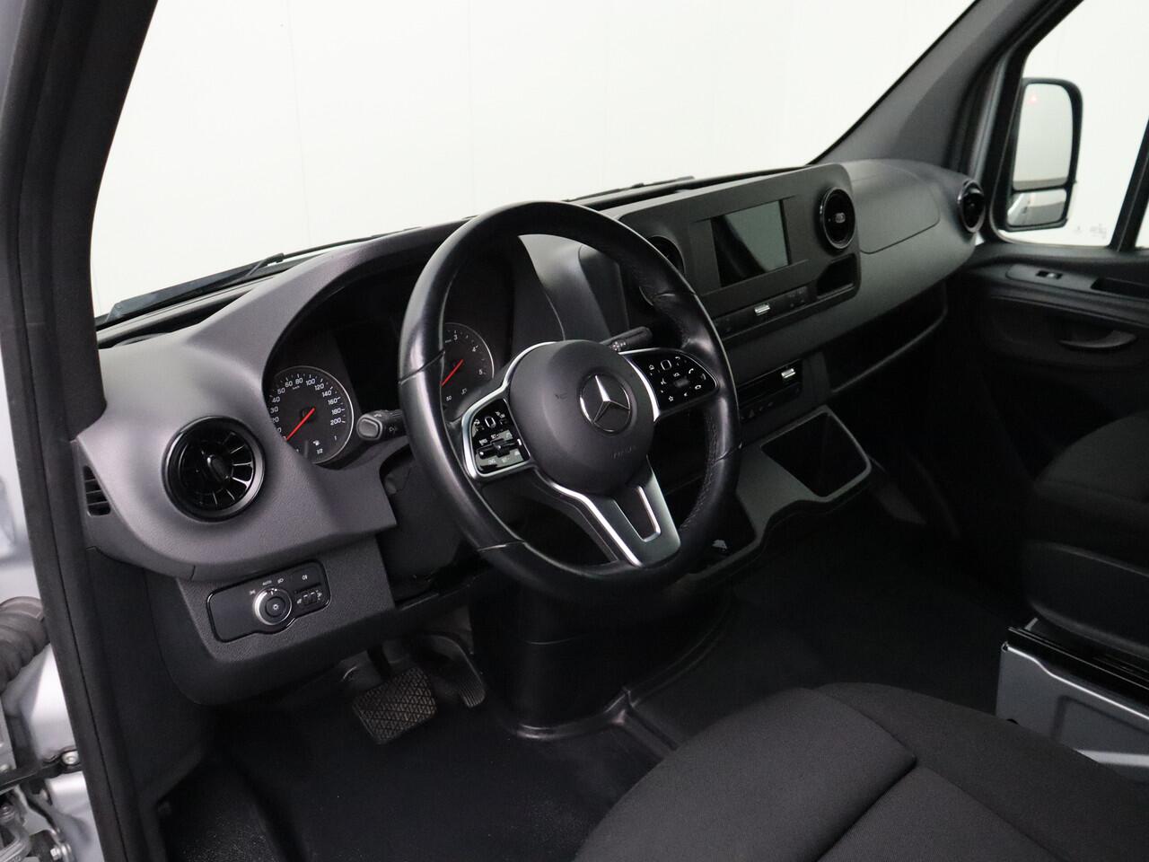 Mercedes-Benz SPRINTER 317CDI 9G-Tronic Automaat L2H2 | Distronic | Airco | Cruise | 360 Camera | Navigatie