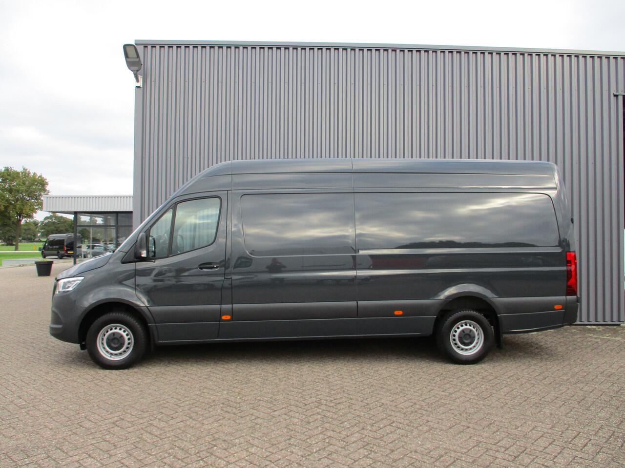 Mercedes-Benz SPRINTER 319 CDI 190 PK L3H2 Automaat Led Trekhaak