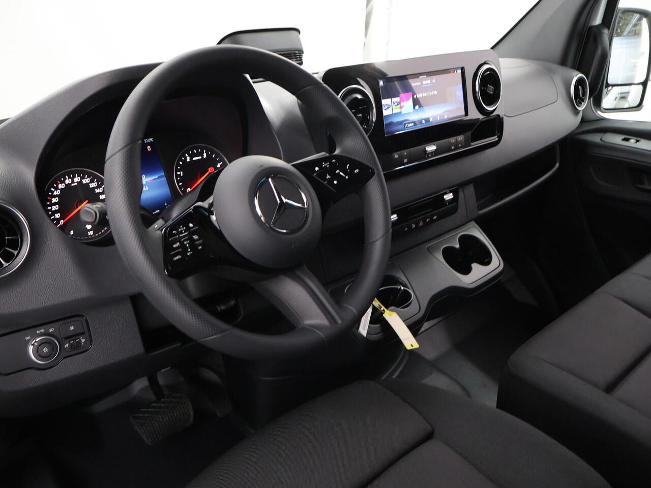 Mercedes-Benz SPRINTER 315 L2H2 RWD PRO | 3500KG TREKKEN | AUTOMAAT | BANK | DODEHOEKASSIST