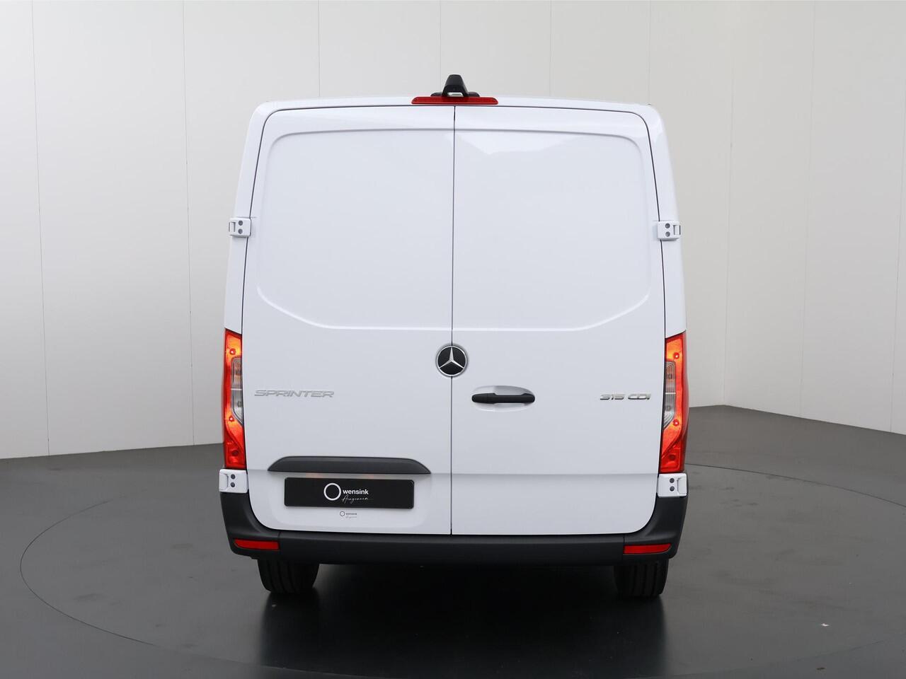 Mercedes-Benz SPRINTER 315 CDI | L2 H1 | RWD | PRO | Parkeercamera | Airco | Dodehoekassistent | Zijwindassistent | Cruise Control | Chauffeursstoel |