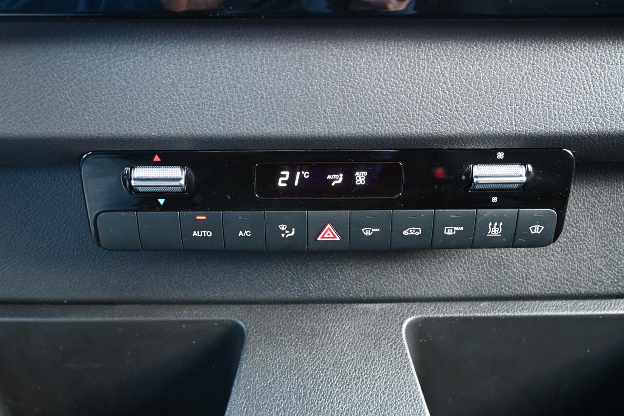 Mercedes-Benz SPRINTER 319 CDI 4x4 L2H2 AWD Draaistoelen, MBUX 10.25 met 360 graden camera, LED, Etc.