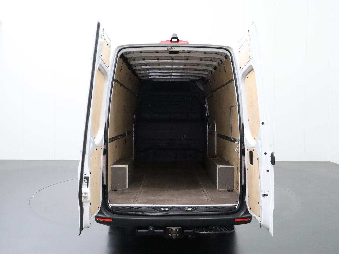 Mercedes-Benz SPRINTER 319CDI 7G-Tronic 3.0V6 Automaat L3H2 | Touchscreen Navigatie-Camera | 3-Persoons