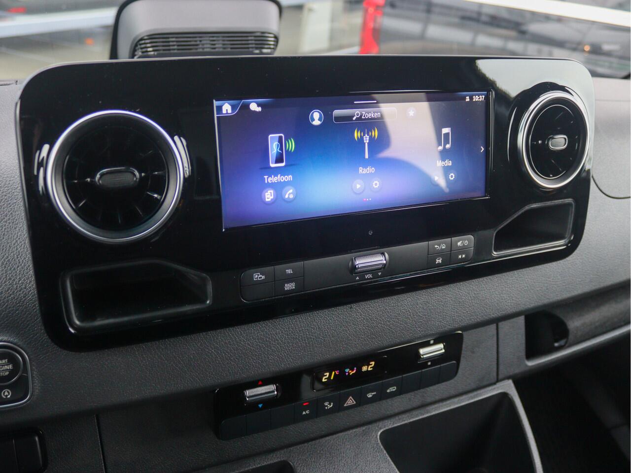 Mercedes-Benz SPRINTER 317 CDI L2 Pro D.C. | AIRCO/CARPLAY/CAMERA/3.500KG AHW | Certified .