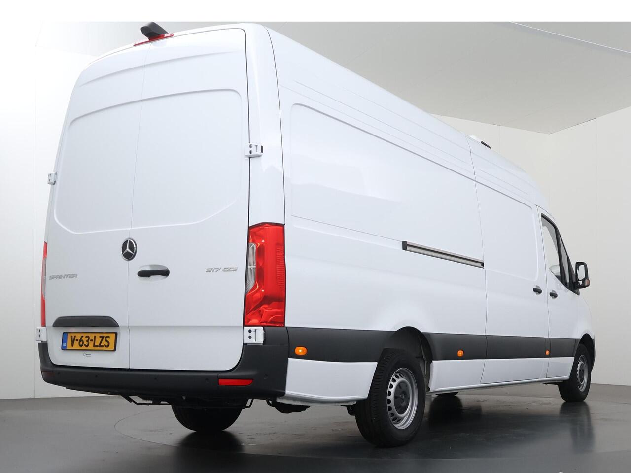 Mercedes-Benz SPRINTER 317 CDI | Aut. | L3 | Pro | Koel-Vries | - 10° C | Airco | Cruise Control | Koel-Vries | 3-zits | Dag-Nacht koeling | Certified
