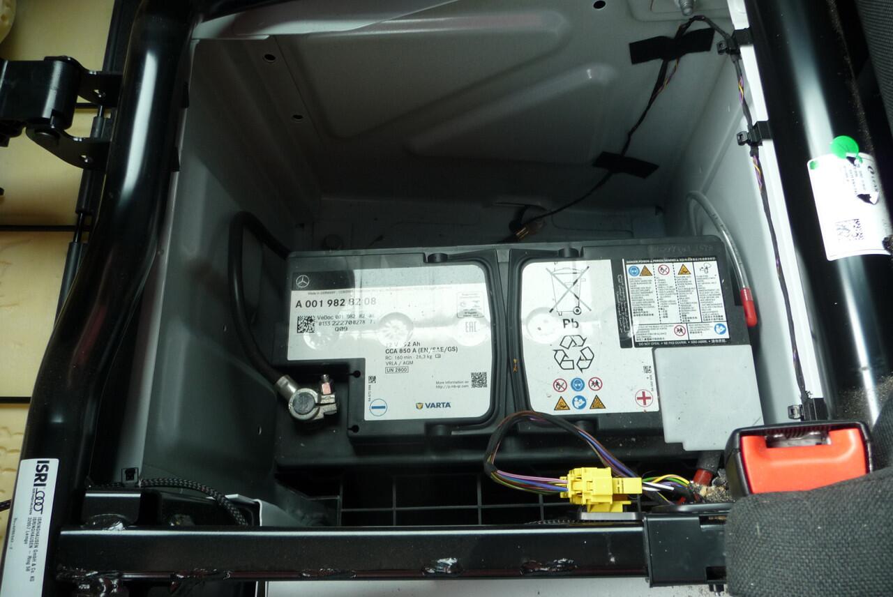 Mercedes-Benz SPRINTER 515 CDI 432 bak en laadklep autm zijdeur, trekhaak