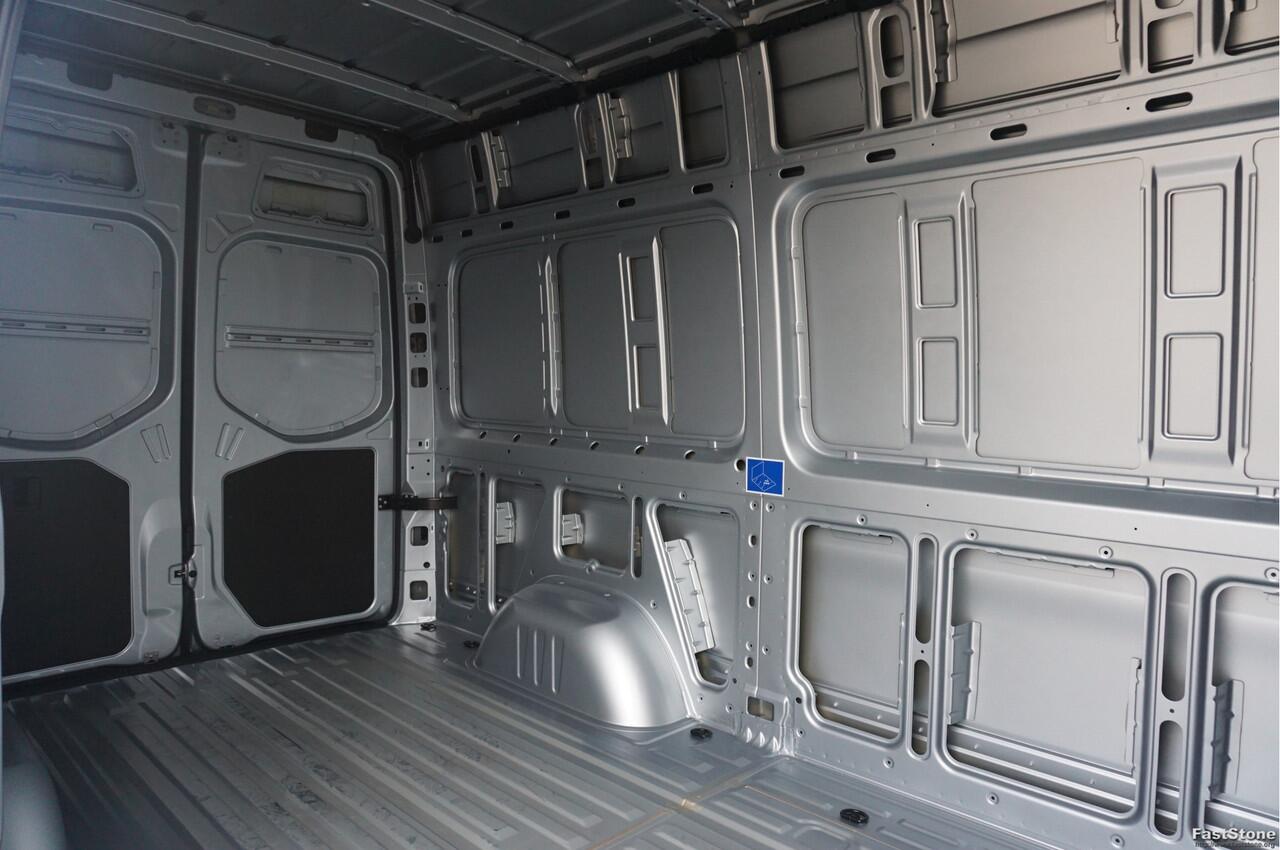 Mercedes-Benz SPRINTER 317CDI Pro L2H2 BPM VRIJ!! 10.25" Mbux Cam, Gev. Stoel, 3.5T Trekgewicht, LED!! NR. A577*