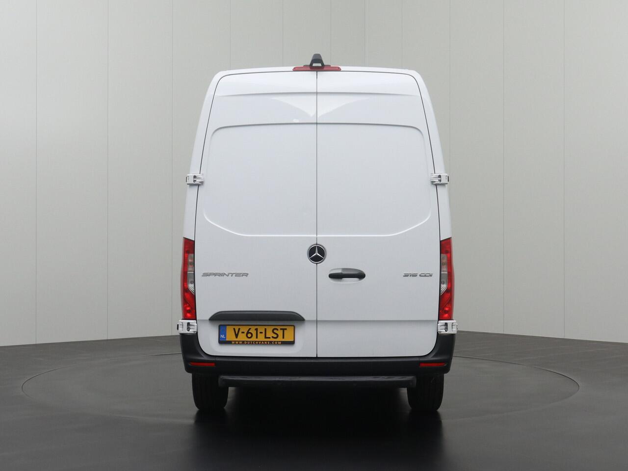 Mercedes-Benz SPRINTER 315CDI L2H2 | Mbux Touchscreen Camera | Betimmering | Airco | Cruise | 3-Persoons