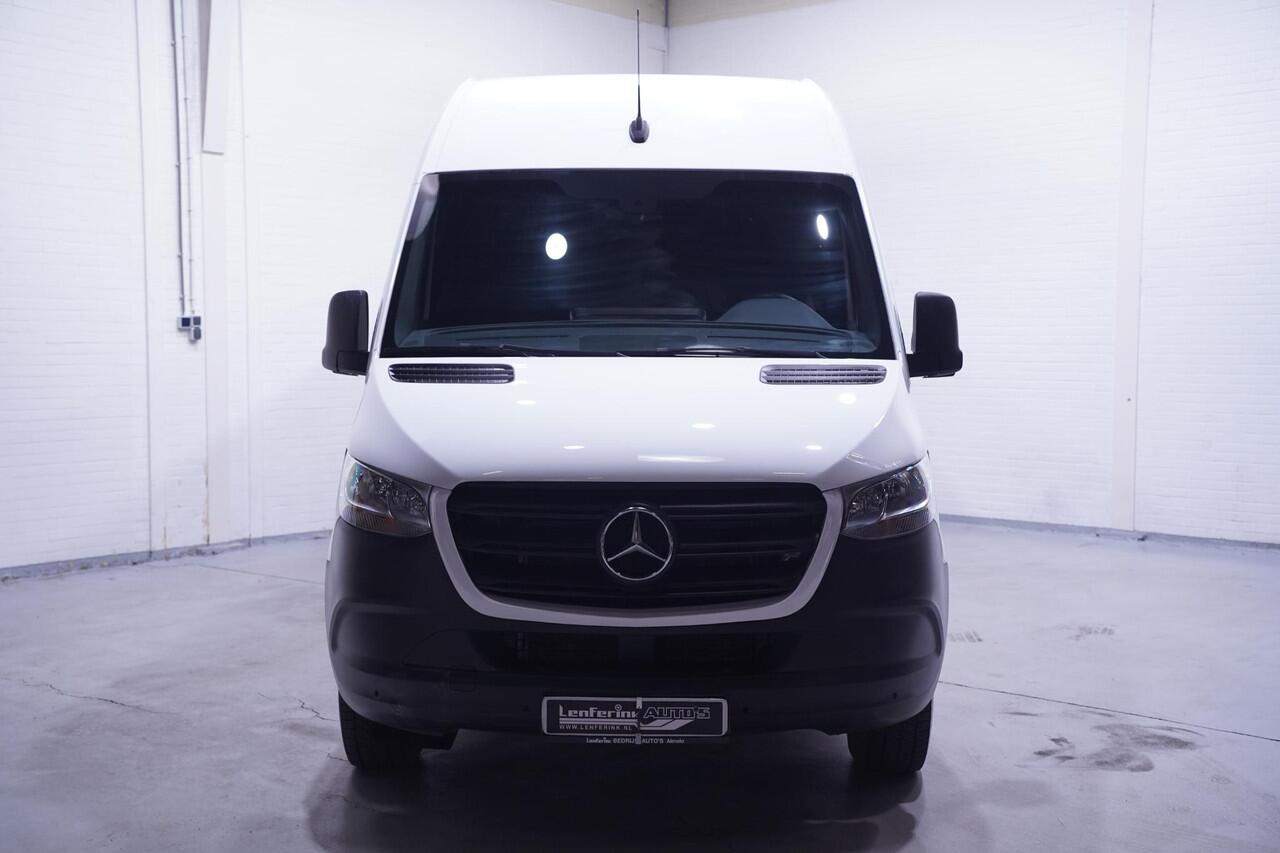 Mercedes-Benz SPRINTER 317 CDI 170 pk L3H2 Automaat Airco, Camera PDC V+A, Apple Carplay, Laadruimte Pakket, Geveerde Stoel, 3-Zits