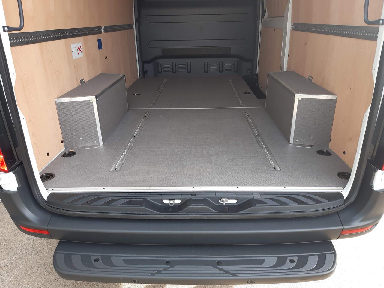 Mercedes-Benz SPRINTER 317 CDI L2H2 RWD MBux Camera PDC Navi Airco Cruisecontrol - ZONDER KRASSEN OF DEUKEN -