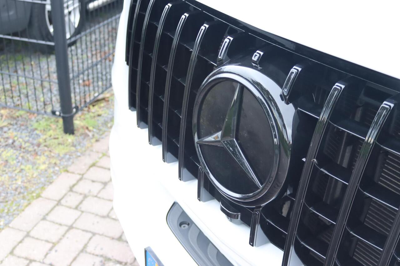 Mercedes-Benz SPRINTER 319 CDI 3.0 V6 L2H2 2800KG Trekhaak, 360Camera, PDC, Cruise Control