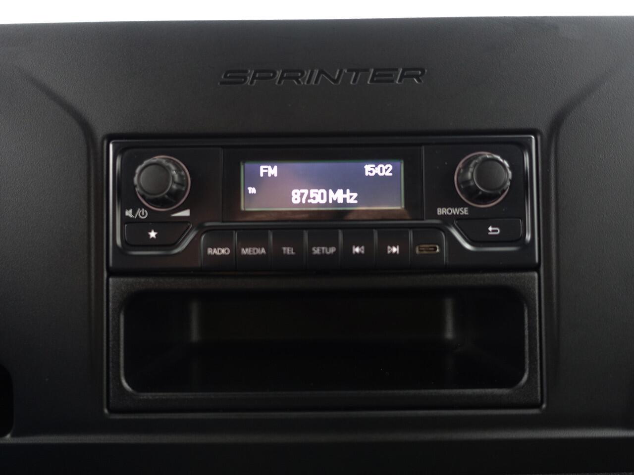 Mercedes-Benz SPRINTER 211 2.2 CDI H2 AMG Night Edition Aut- 2x Schuifdeur, Designo Leder, Clima, Grijs kenteken