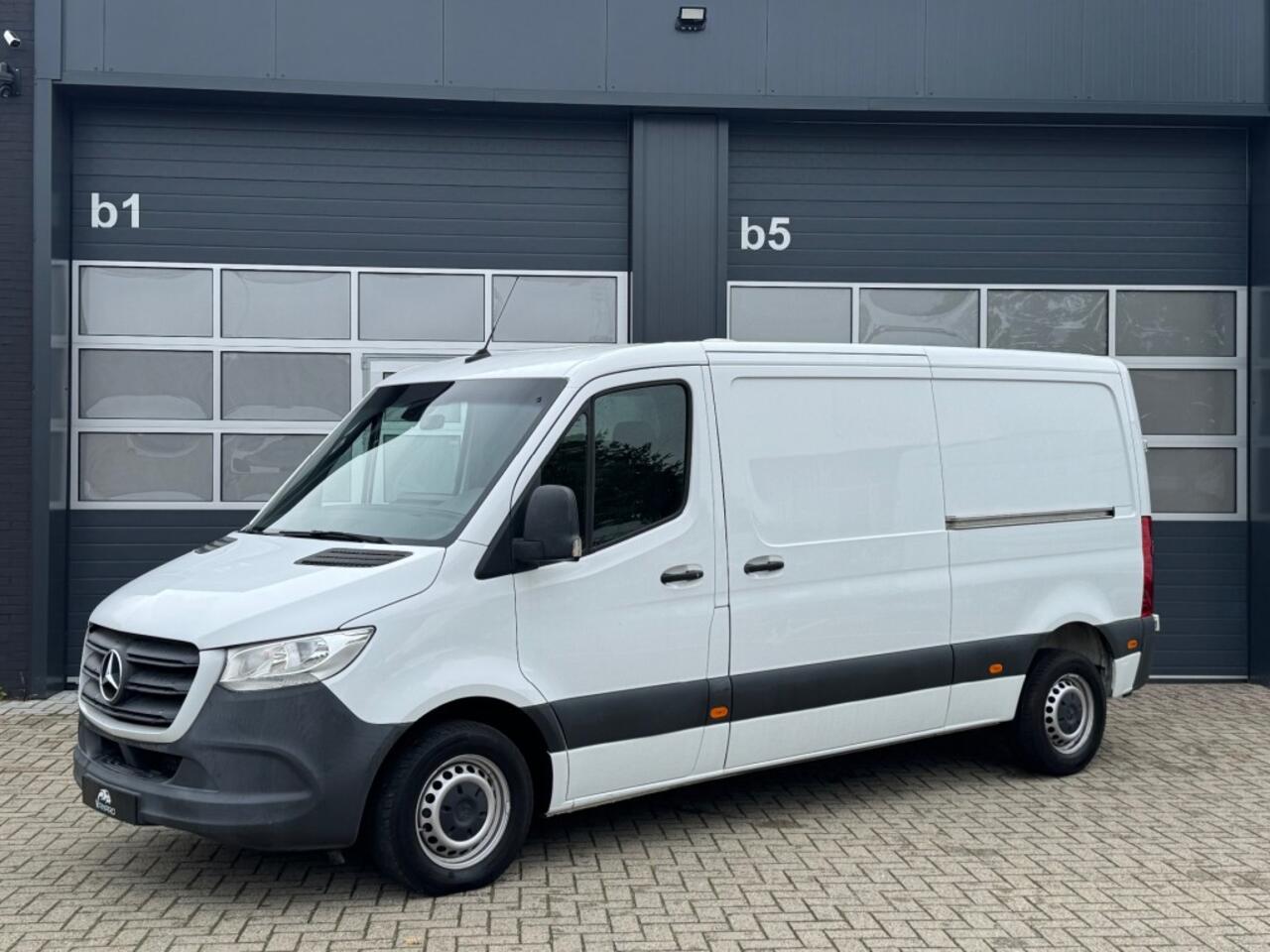 Mercedes-Benz SPRINTER 314 CDI L2H1 Automaat / Dubbele schuifdeur / Navi / Trekhaak /