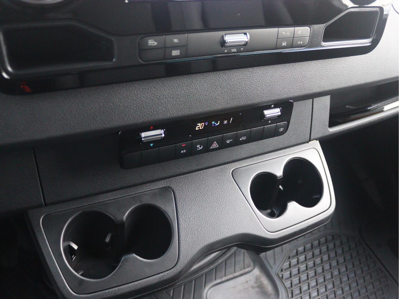 Mercedes-Benz SPRINTER 319 CDI L2H2 Select | AIRCO/CAMERA/CRUISE/3.500KG AHW | Certified