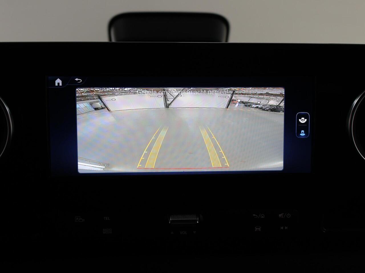 Mercedes-Benz SPRINTER 317 CDI L2 H2 RWD PRO | Smartphone integratie pakket | 10.25" MBUX Systeem | Achteruitrijcamera | 3500 KG Trekgewicht |