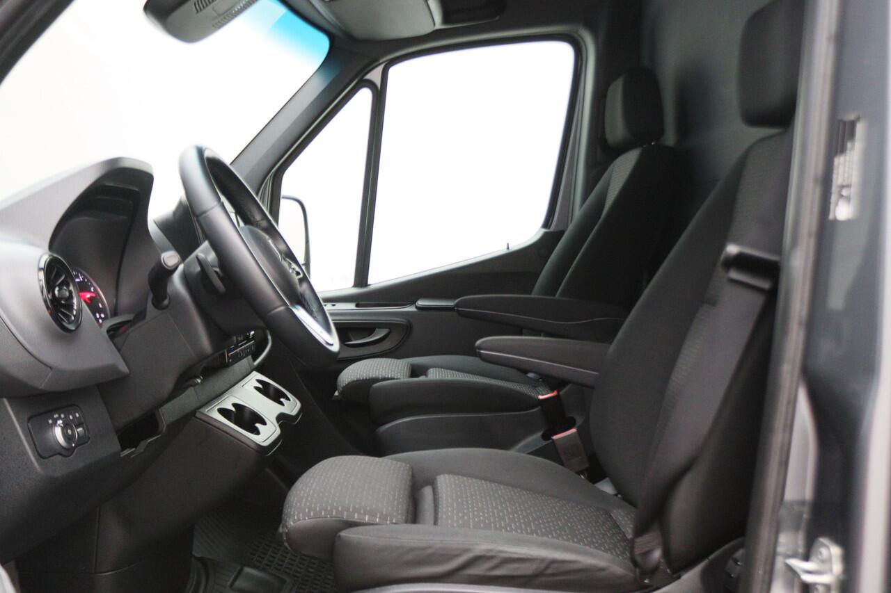 Mercedes-Benz SPRINTER 317 CDI Automaat L1H1 Standkachel, LED, Airco, Camera, Cruise, Apple Carplay, PDC, 18''