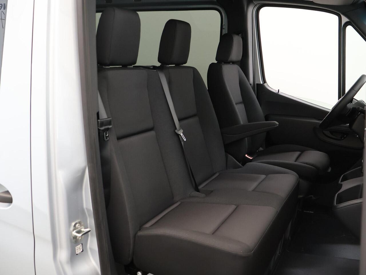Mercedes-Benz SPRINTER 311 | AUT. | L2 H1 | RWD | PRO | Airco | Cruise Control | Park Assist | Parkeercamera | Lane-Assist | Comfort-bestuurdersstoel | Zijruiten | Achterruiten | DUBBELE CABINE INBOUW MOGELIJK |