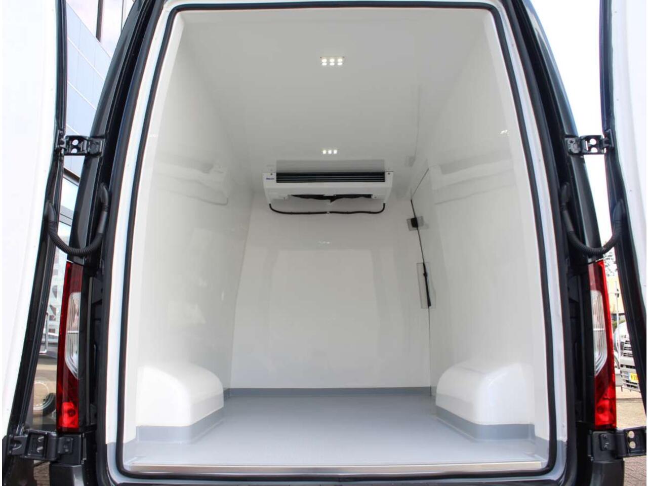 Mercedes-Benz SPRINTER 315 1.9 CDI L2 Pro Aut. Koelwagen/Vrieswagen Nieuw