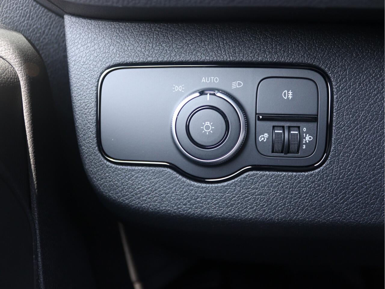 Mercedes-Benz SPRINTER 317 CDI GB L2 RWD PRO