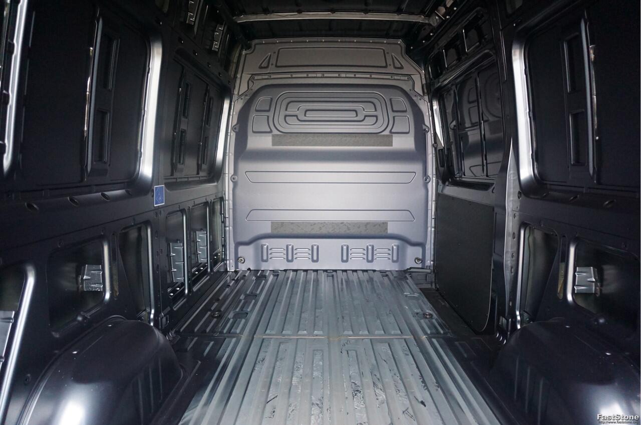 Mercedes-Benz SPRINTER 317CDI Pro L2H2 BPM VRIJ!! 10.25" Mbux Cam, Gev. Stoel, 3.5T Trekgewicht, LED!! NR. A527*